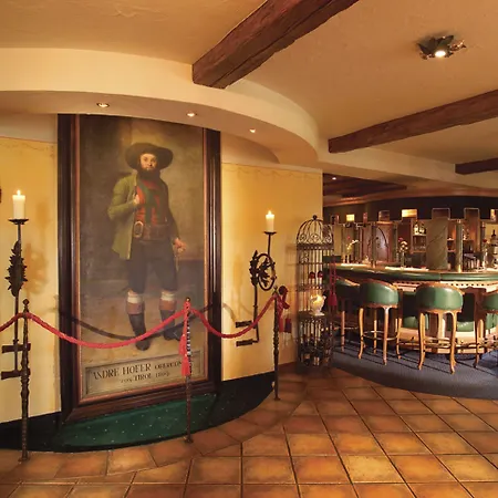 بيت ضيافة Ager 4*