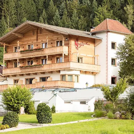 Guest house Ager 4*